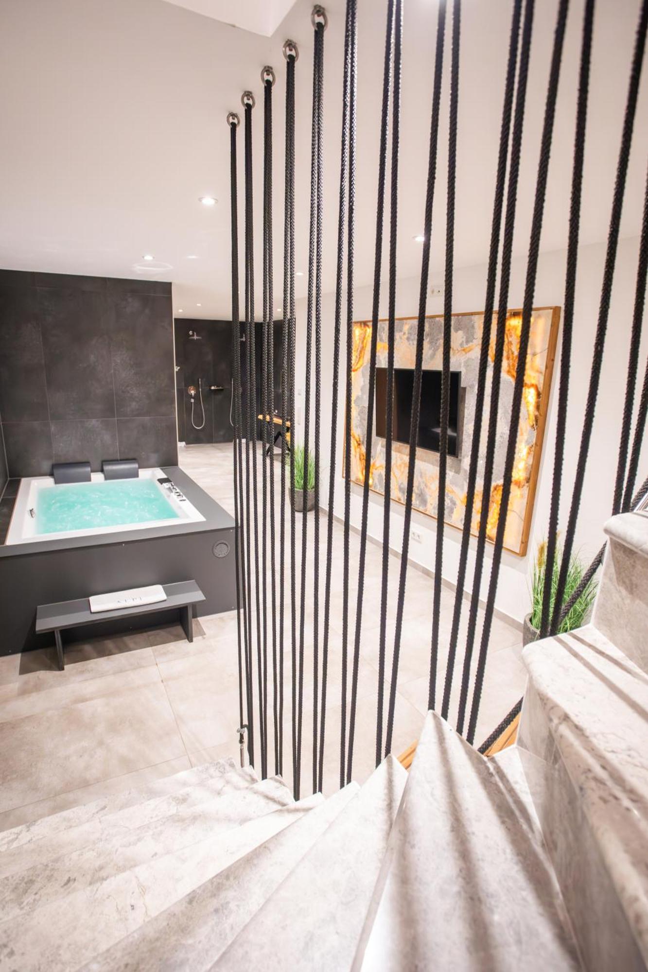 גרמיש-פרטנקירכן Private Spa & Garden Alpi מראה חיצוני תמונה