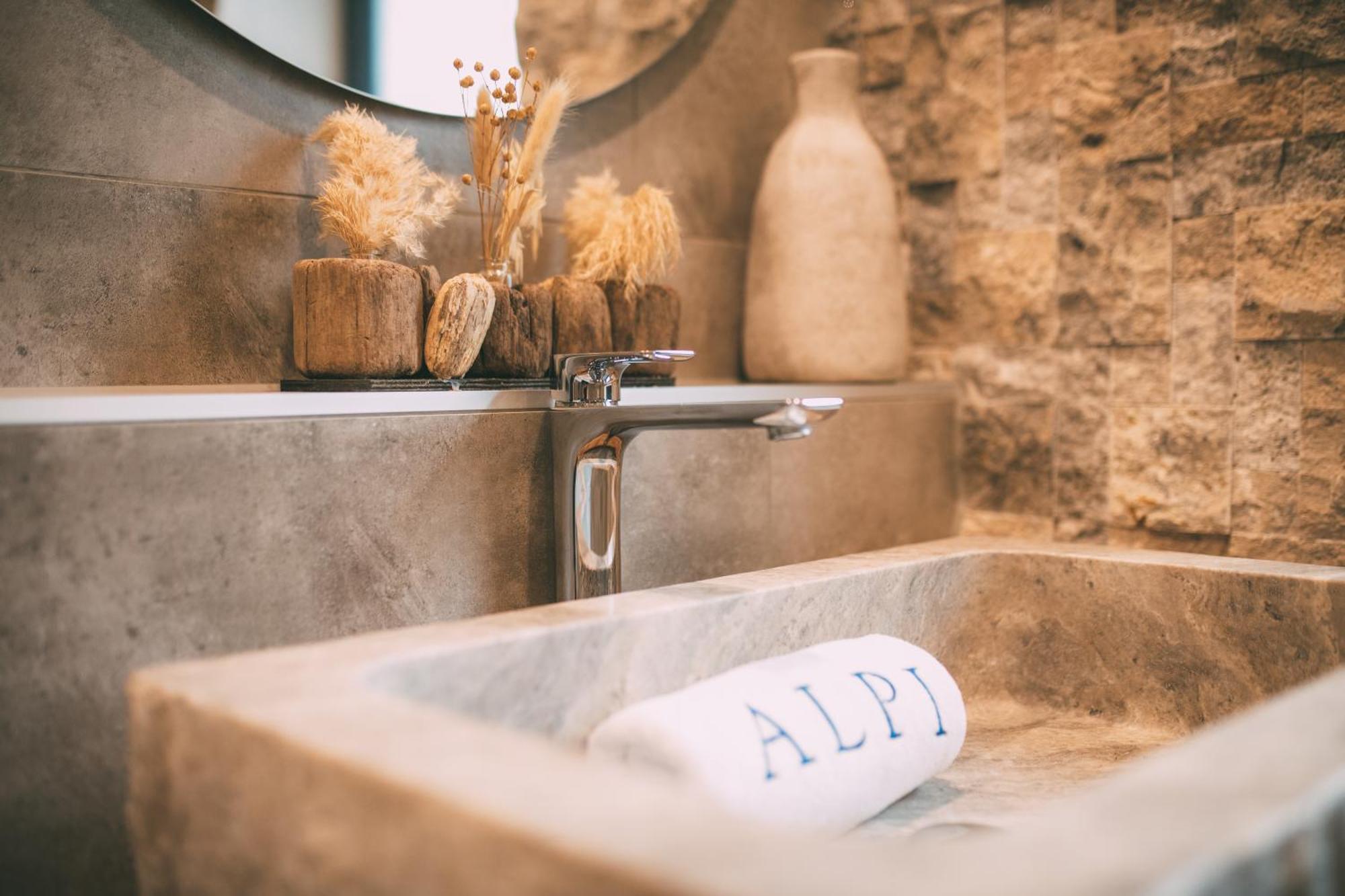 גרמיש-פרטנקירכן Private Spa & Garden Alpi מראה חיצוני תמונה